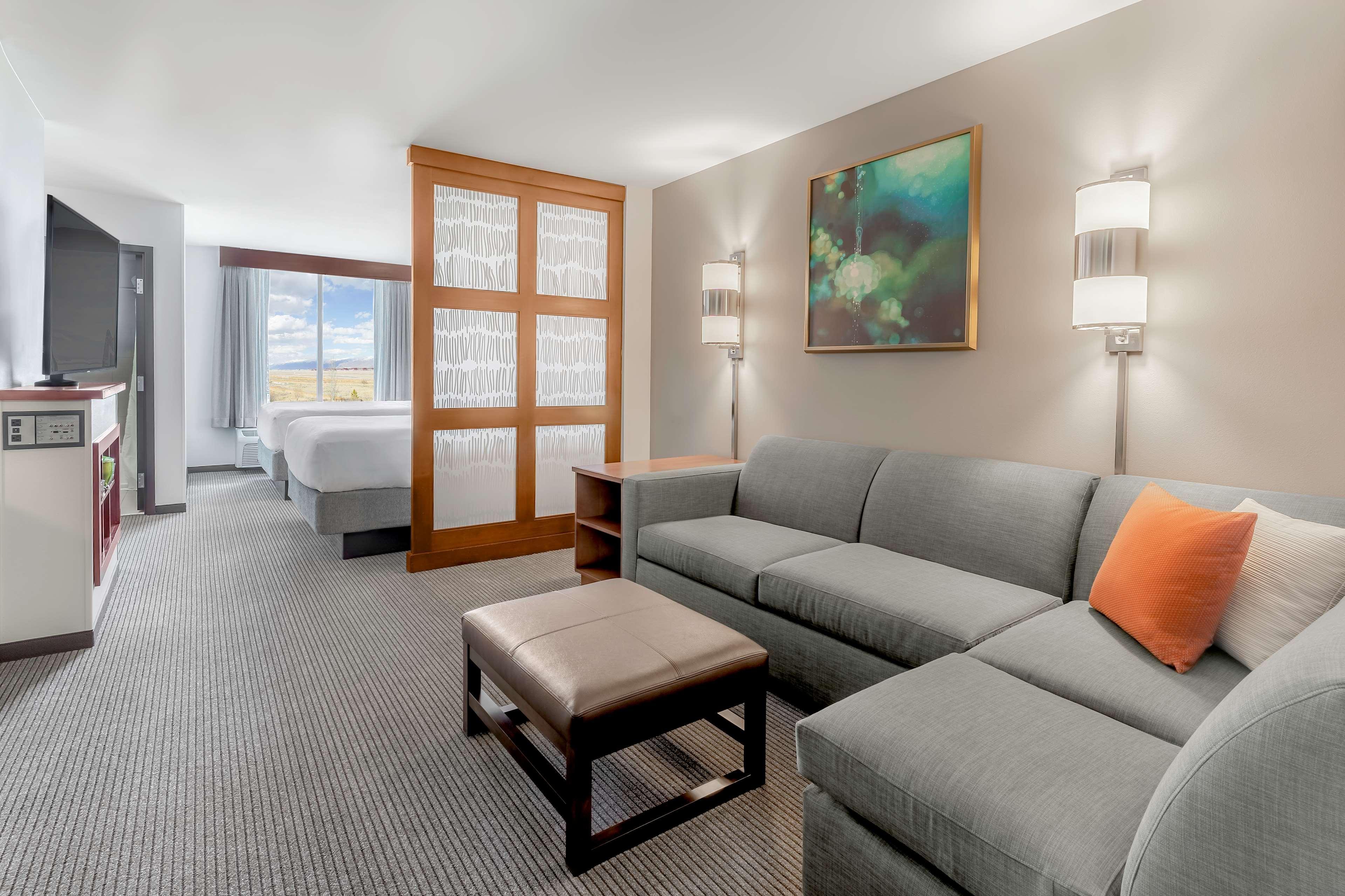 Hyatt Place Salt Lake City Airport Экстерьер фото