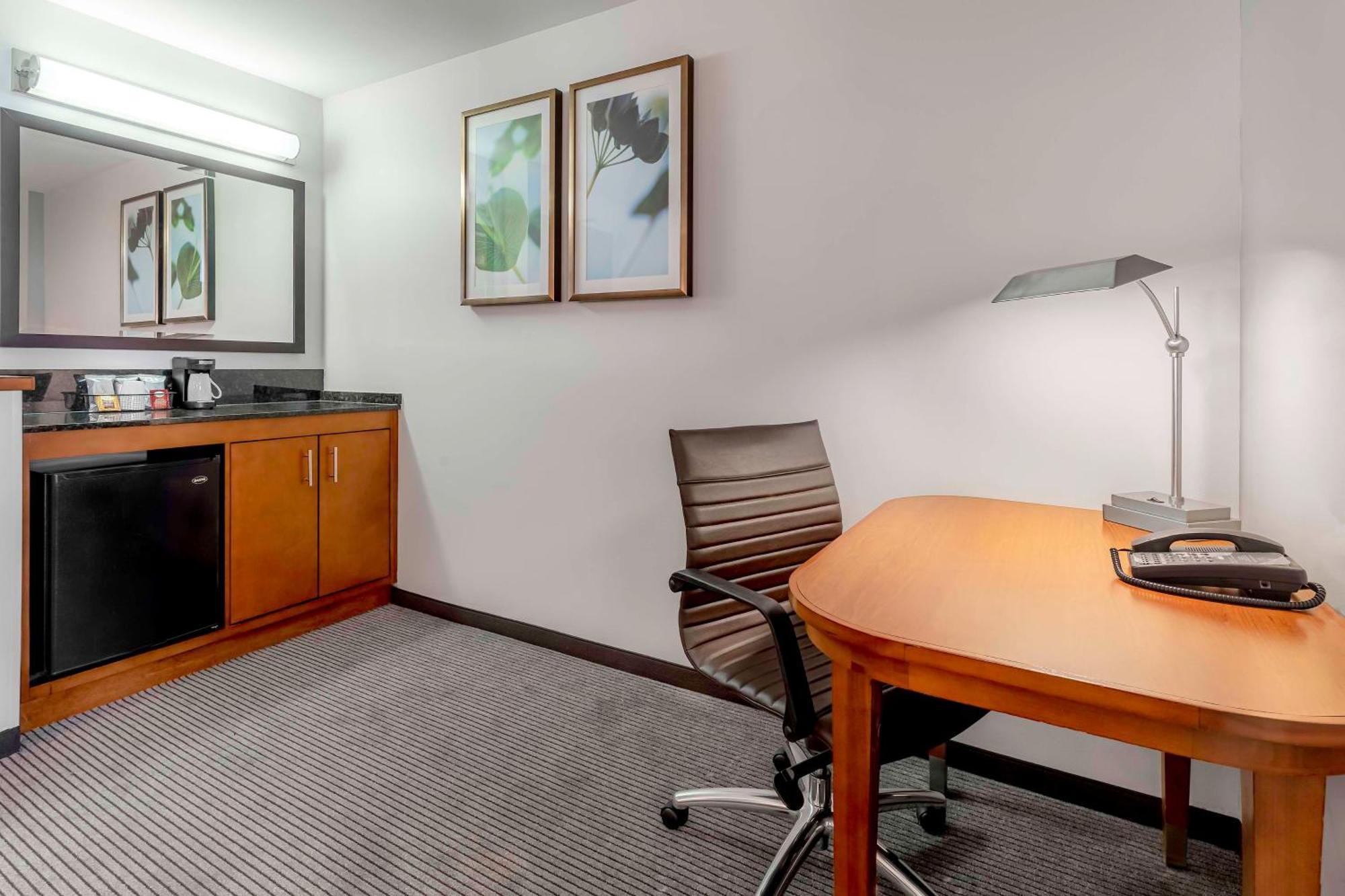 Hyatt Place Salt Lake City Airport Экстерьер фото